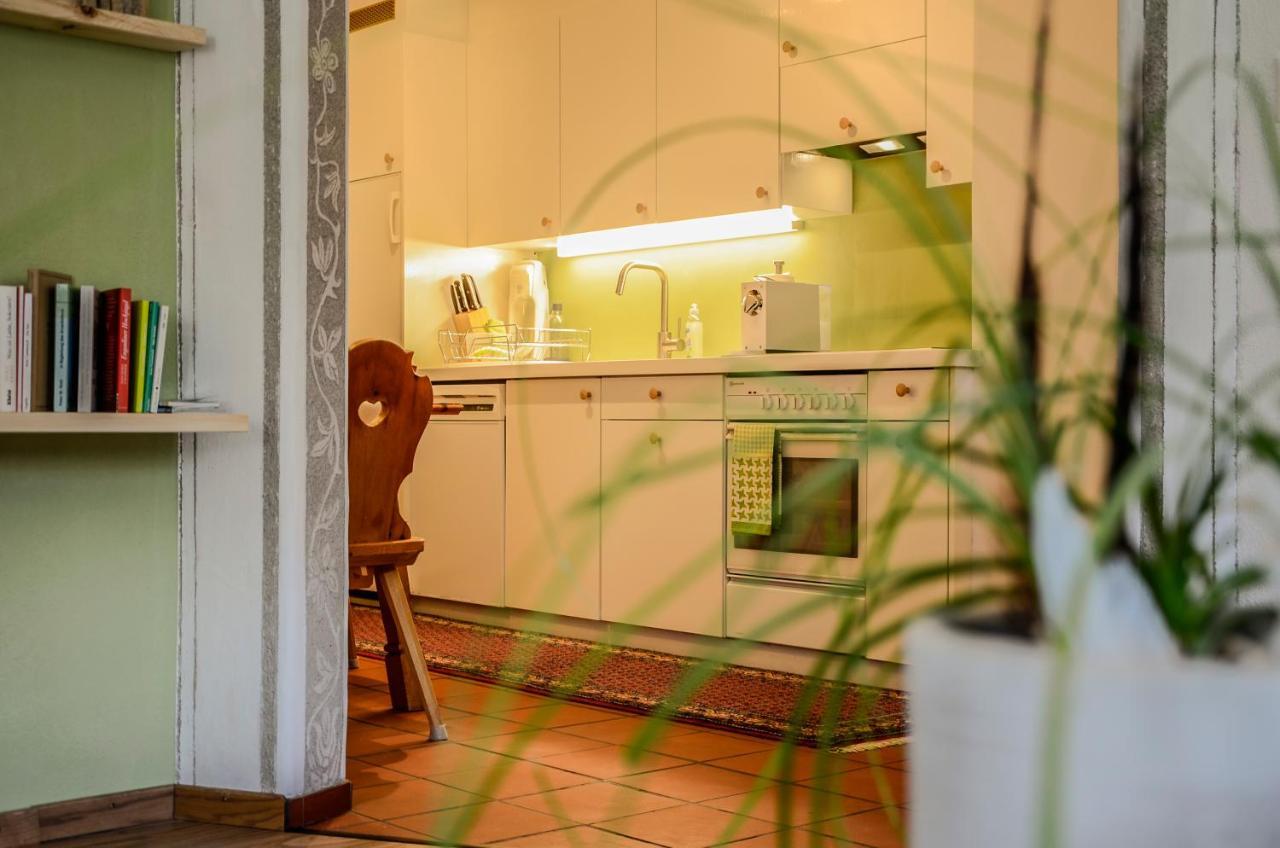 Chasa Curtins Apartamento Valchava Exterior foto