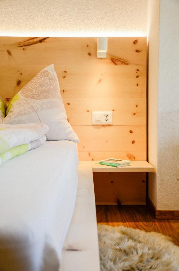 Chasa Curtins Apartamento Valchava Exterior foto