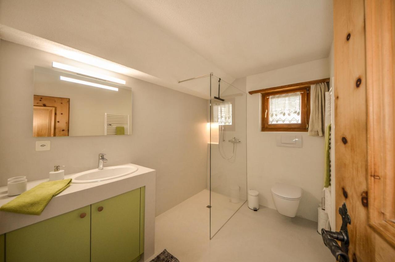Chasa Curtins Apartamento Valchava Exterior foto
